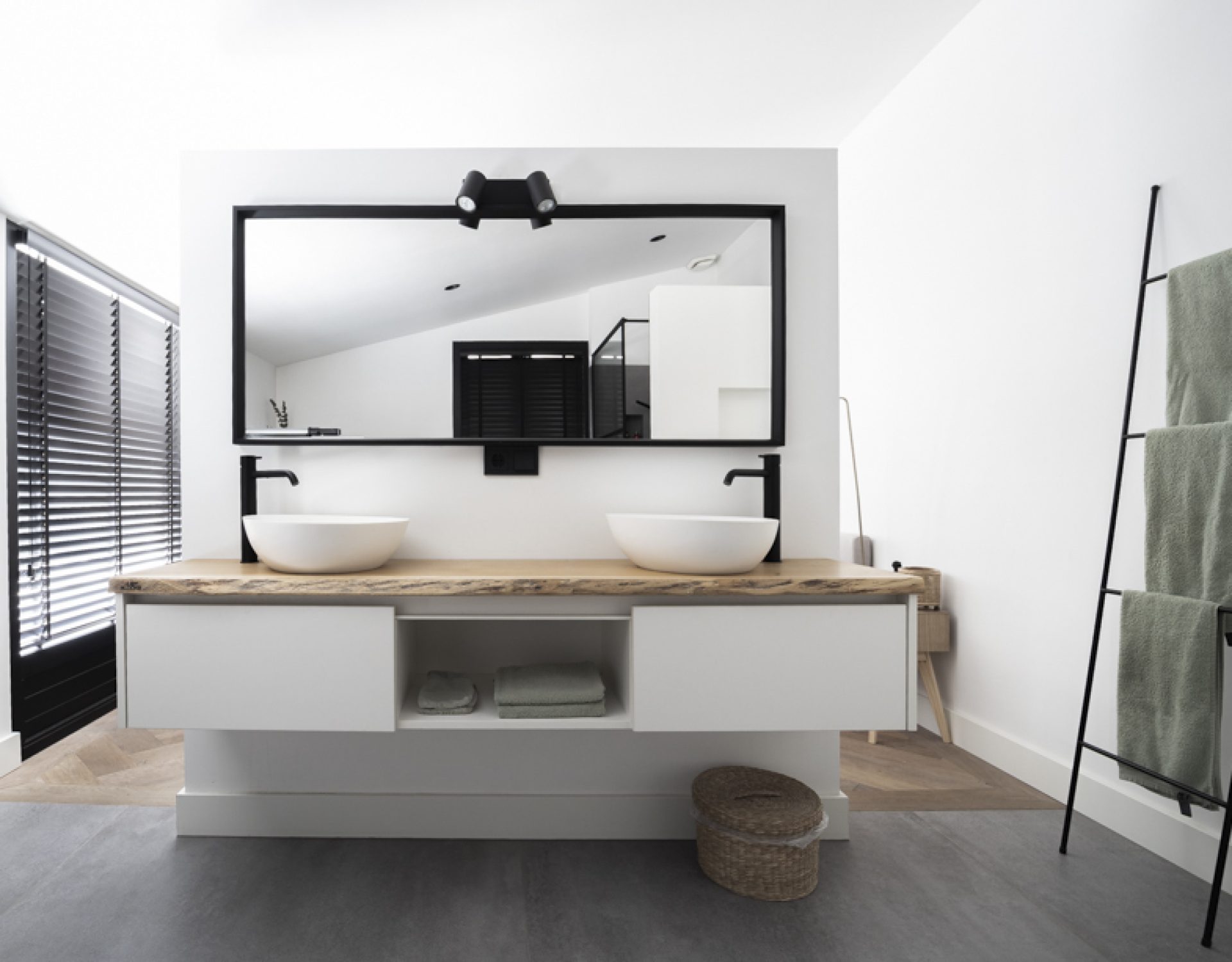 LowRes Ralph Dings-5